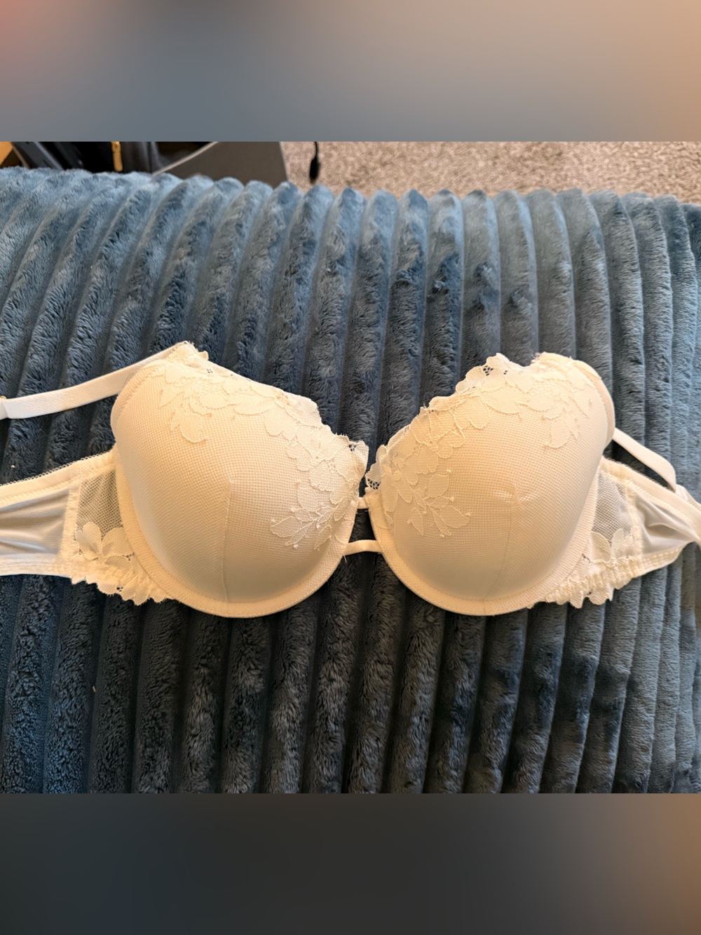 Women's Lace Bra - Ivory